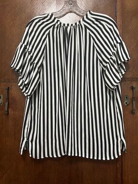 LOFT Black & White Vertical Stripe Ruffle Sleeve Blouse size XS